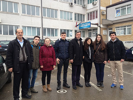 ENTUZIASTË PËR OLIMPIADADËN E IX-TË MATEMATIKE TË KOSOVËS (OMK) 2017